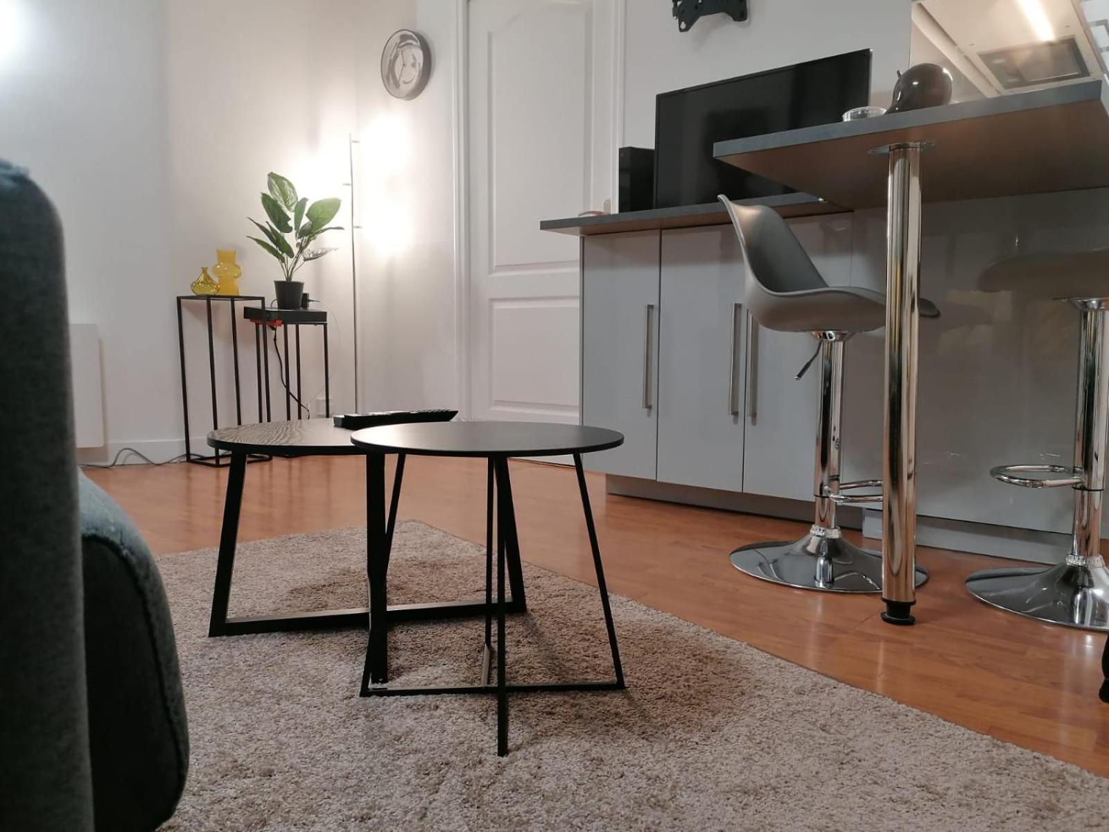 Modern Home Proche De Disneyland Et Paris شو سور مارن المظهر الخارجي الصورة